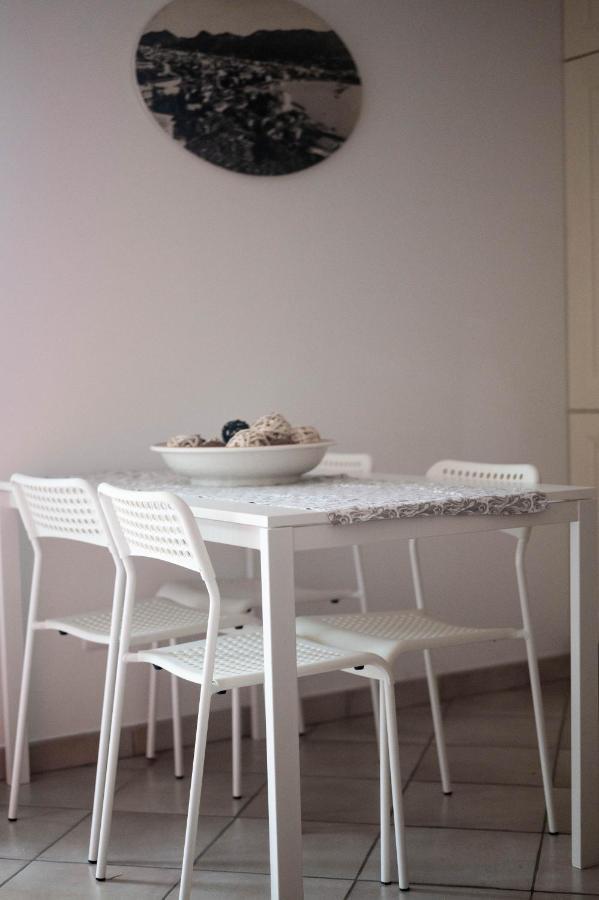 Villa Belvedere_Studio Flat San Fermo della Battaglia المظهر الخارجي الصورة