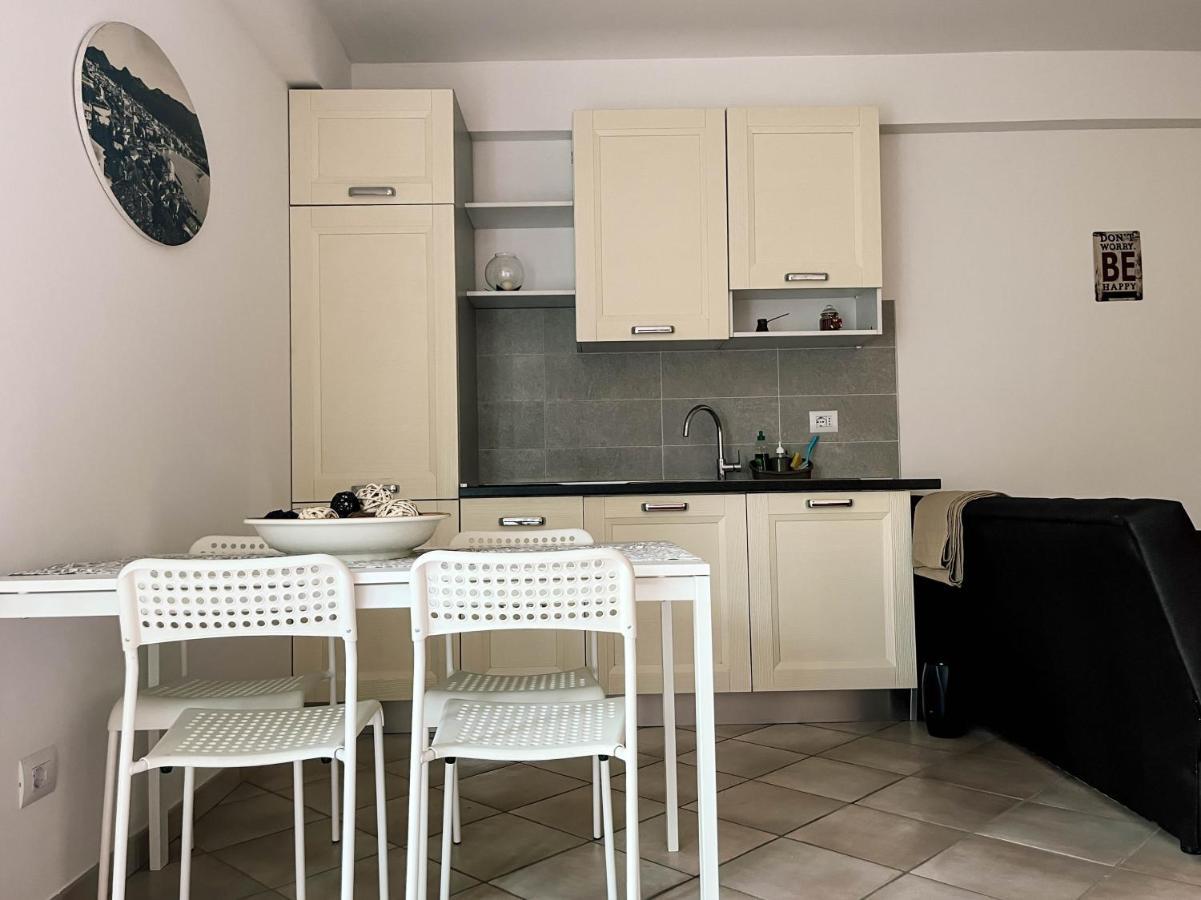 Villa Belvedere_Studio Flat San Fermo della Battaglia المظهر الخارجي الصورة
