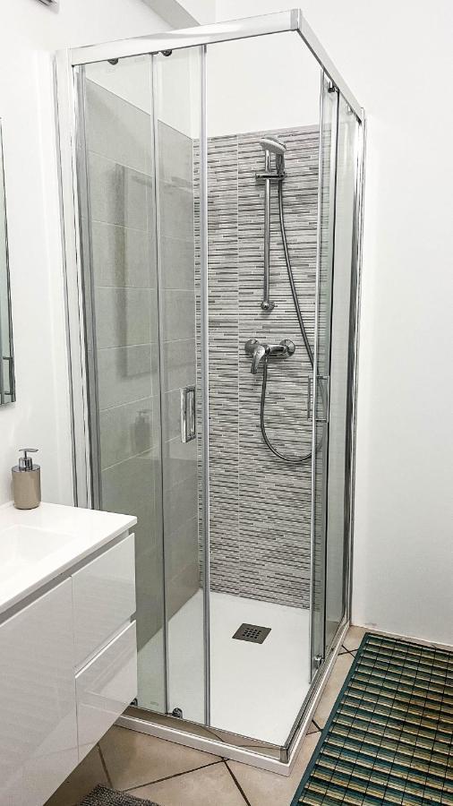 Villa Belvedere_Studio Flat San Fermo della Battaglia المظهر الخارجي الصورة