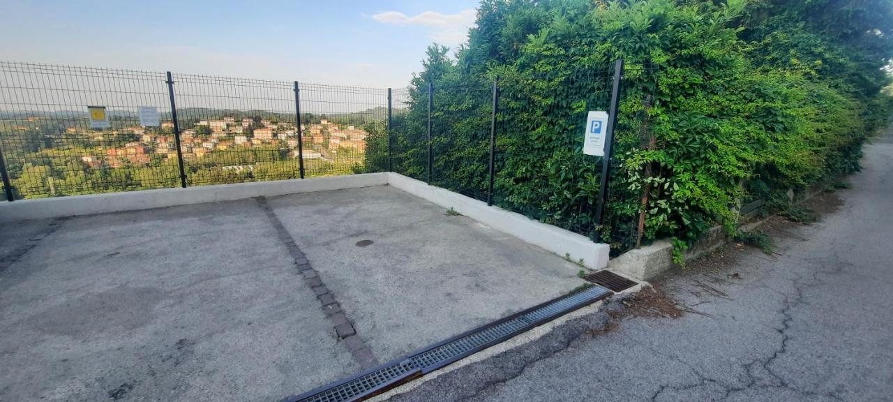 Villa Belvedere_Studio Flat San Fermo della Battaglia المظهر الخارجي الصورة