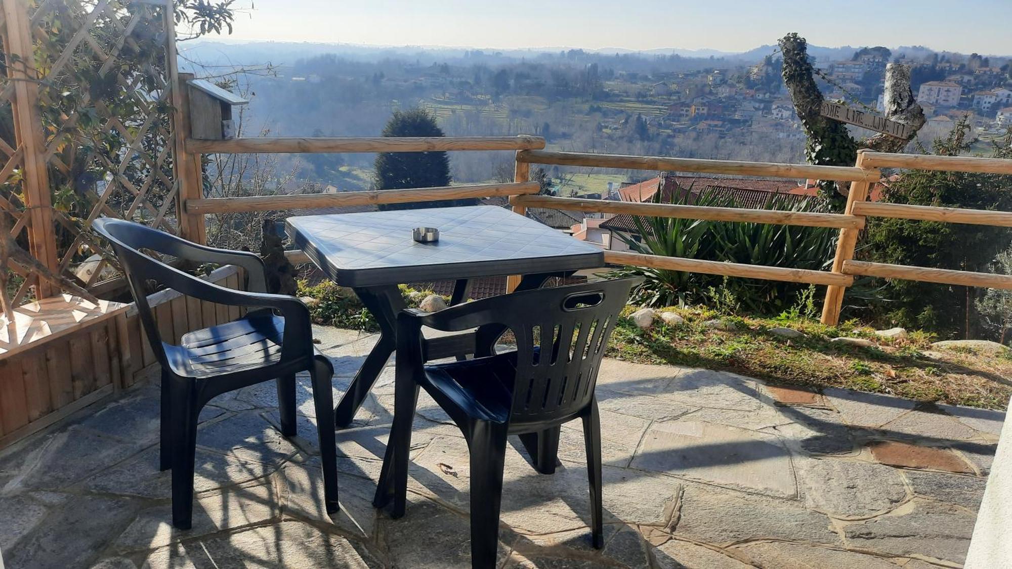 Villa Belvedere_Studio Flat San Fermo della Battaglia المظهر الخارجي الصورة